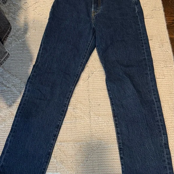 Levi's Premium Wedgie Straight Leg Jeans Size 26 - Picture 2 of 6